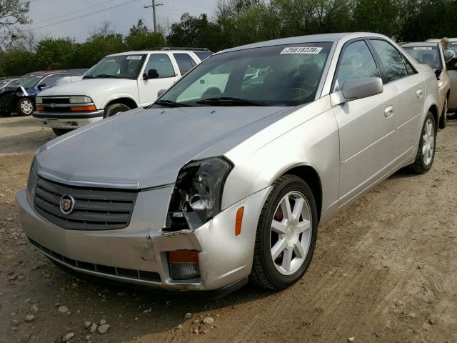 1G6DM577640131254 - 2004 CADILLAC CTS SILVER photo 2