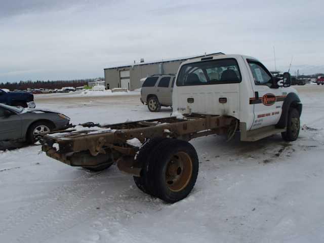 1FDAF57P06EA90633 - 2006 FORD F550 SUPER WHITE photo 4