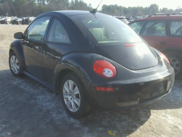 3VWPG3AG1AM017649 - 2010 VOLKSWAGEN NEW BEETLE 黑色 照片 3