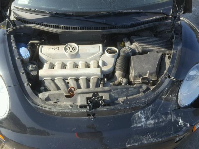 3VWPG3AG1AM017649 - 2010 VOLKSWAGEN NEW BEETLE 黑色 照片 7