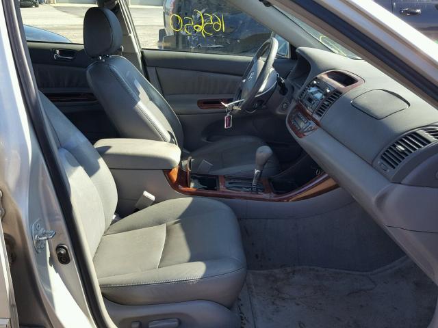 4T1BE32K73U235417 - 2003 TOYOTA CAMRY LE SILVER photo 5