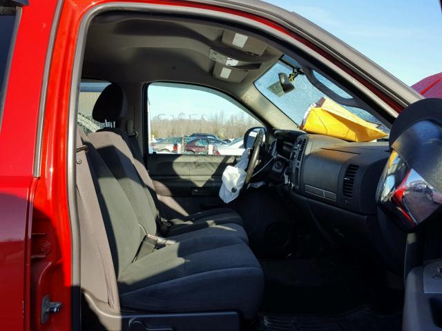 2GCEK13M881177352 - 2008 CHEVROLET SILVERADO RED photo 5