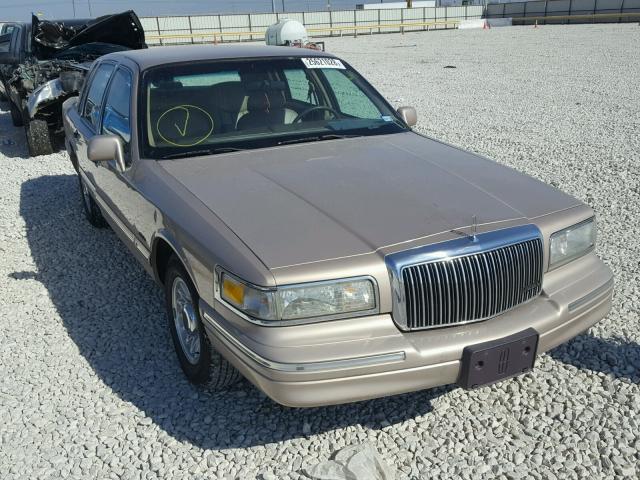 1LNLM81W7VY642819 - 1997 LINCOLN TOWN CAR E TAN photo 1