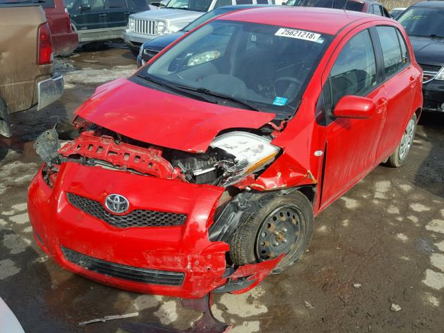 JTDKT903795259373 - 2009 TOYOTA YARIS RED photo 2