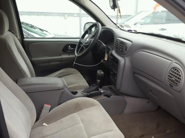 1GNDT13S162108045 - 2006 CHEVROLET TRAILBLAZE GRAY photo 5