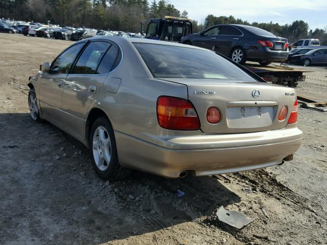 JT8BH68X7W0003667 - 1998 LEXUS GS 400 GOLD photo 3