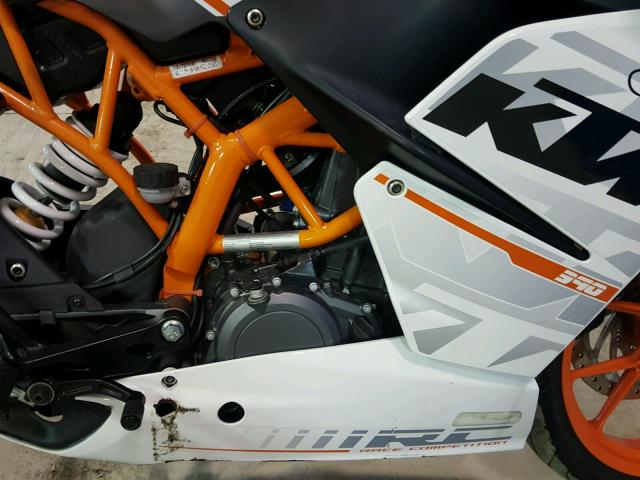 MD2JYJ406FC221505 - 2015 KTM 390 DUKE WHITE photo 7