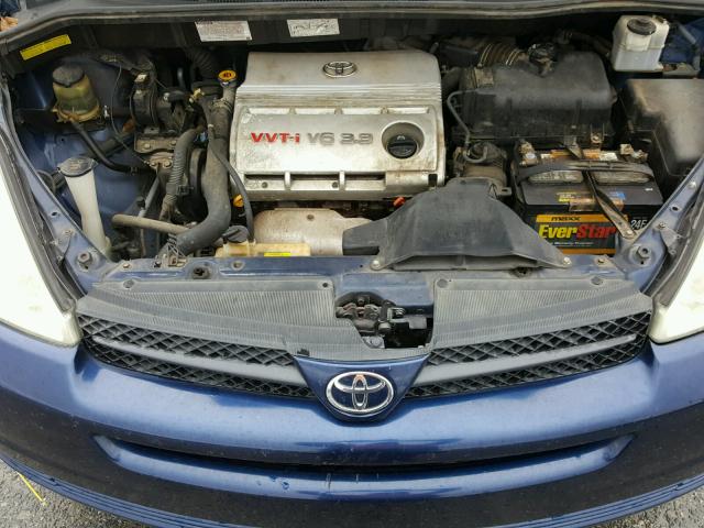 5TDZA23C44S187056 - 2004 TOYOTA SIENNA CE BLUE photo 7