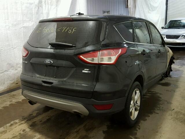 1FMCU9GXXFUC58273 - 2015 FORD ESCAPE SE BLACK photo 4