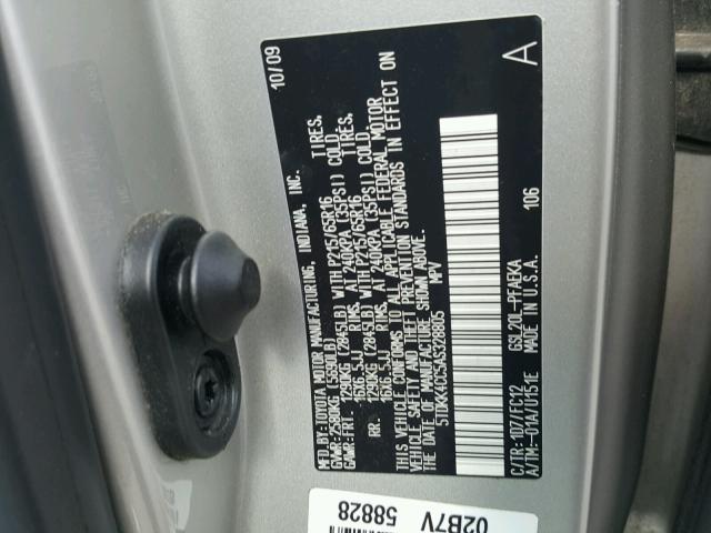 5TDKK4CC5AS328805 - 2010 TOYOTA SIENNA CE SILVER photo 10