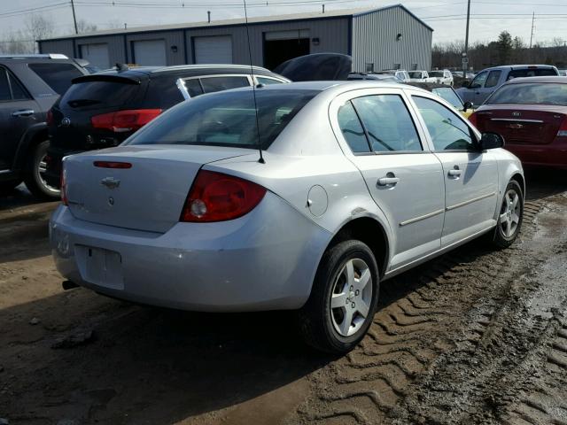 1G1AL58F987164697 - 2008 CHEVROLET COBALT LT GRAY photo 4