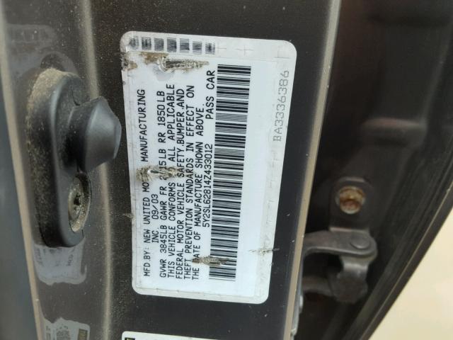 5Y2SL62814Z433012 - 2004 PONTIAC VIBE CHARCOAL photo 10