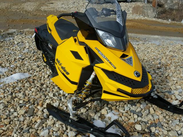 2BPSMP9A59V000653 - 2009 SKID MX Z 600 YELLOW photo 1