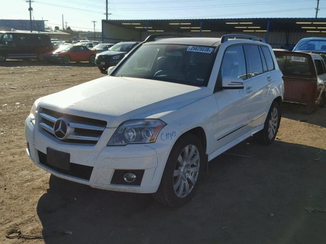 WDCGG8HB6BF658477 - 2011 MERCEDES-BENZ GLK 350 4M WHITE photo 2