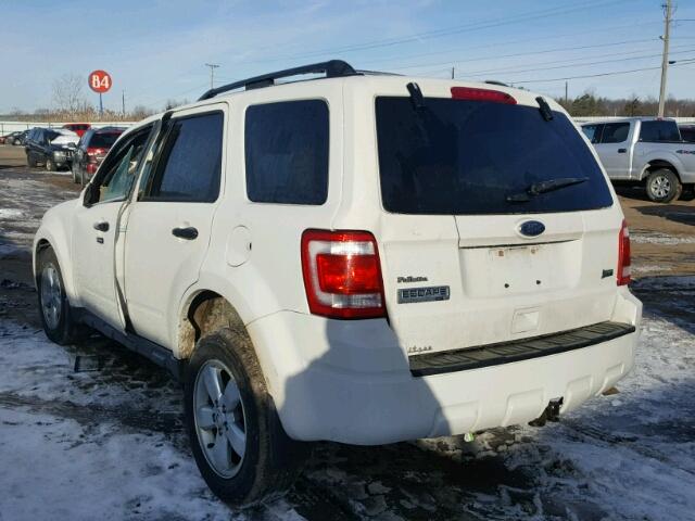 1FMCU0DG2CKC77925 - 2012 FORD ESCAPE XLT WHITE photo 3