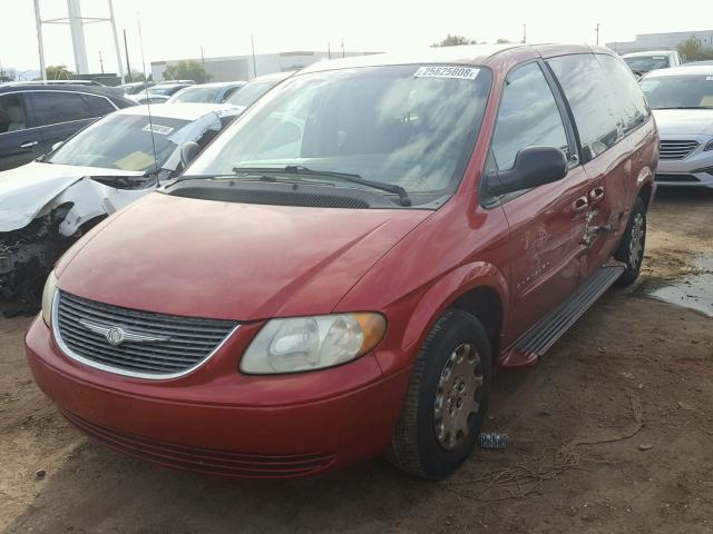 2C8GP44391R396442 - 2001 CHRYSLER TOWN & COU RED photo 2