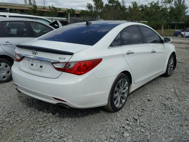 5NPEC4AB7BH241290 - 2011 HYUNDAI SONATA SE WHITE photo 4