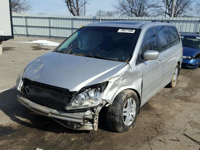 5FNRL38777B453884 - 2007 HONDA ODYSSEY EX SILVER photo 2