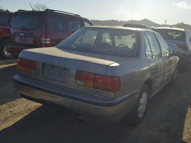 1HGCB7658PA049195 - 1993 HONDA ACCORD LX BEIGE photo 4