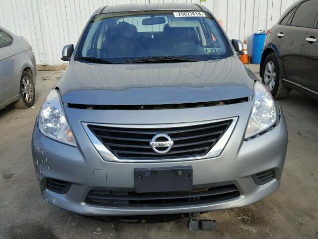 3N1CN7AP5EL800373 - 2014 NISSAN VERSA S SILVER photo 9