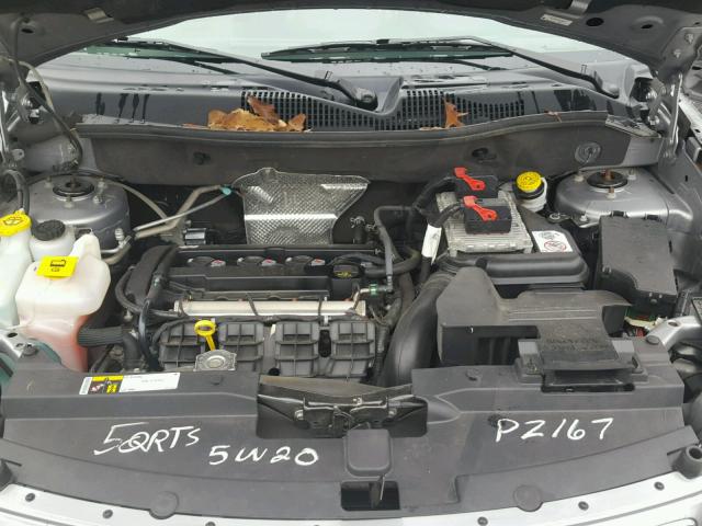 1C4NJCBA1GD628419 - 2016 JEEP COMPASS SP SILVER photo 7