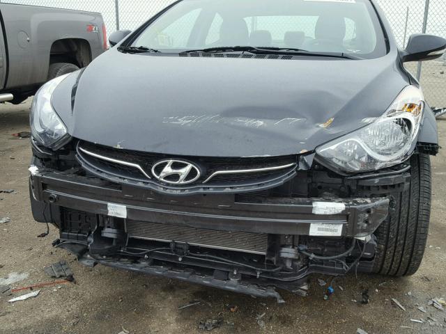 5NPDH4AE3DH423210 - 2013 HYUNDAI ELANTRA GL BLACK photo 9