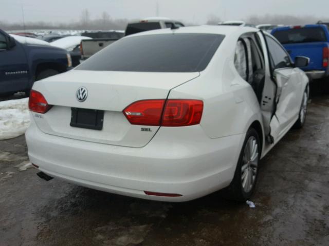 3VWL17AJ7EM391286 - 2014 VOLKSWAGEN JETTA SEL WHITE photo 4