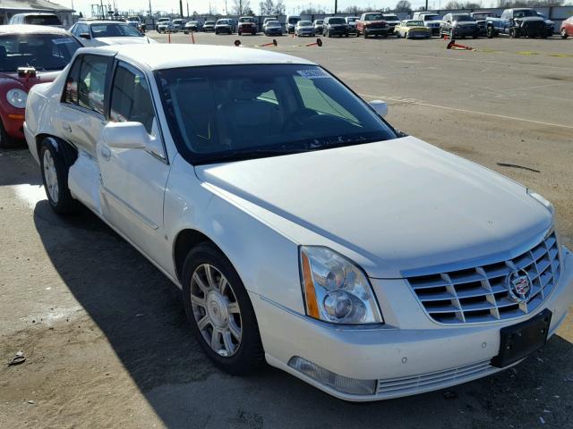 1G6KD57Y78U107740 - 2008 CADILLAC DTS WHITE photo 1