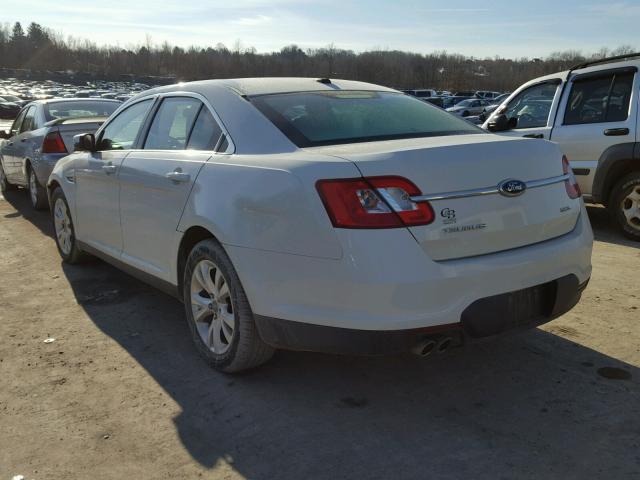 1FAHP2EW9CG132084 - 2012 FORD TAURUS SEL WHITE photo 3