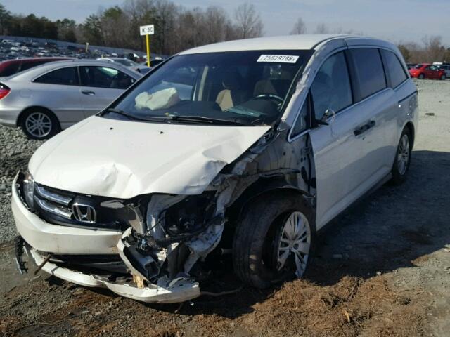 5FNRL5H22EB107318 - 2014 HONDA ODYSSEY LX WHITE photo 2