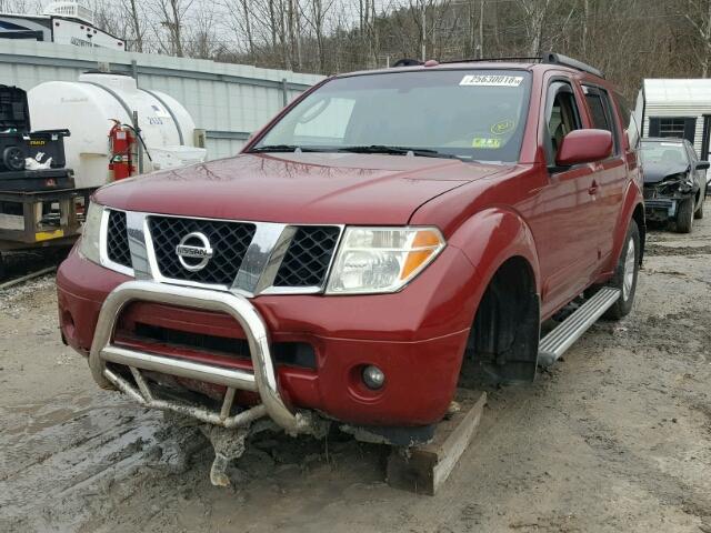 5N1AR18W96C671484 - 2006 NISSAN PATHFINDER RED photo 2