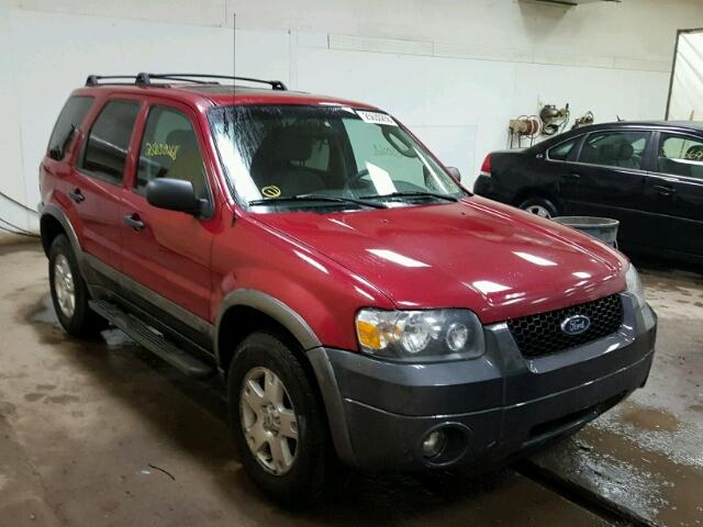 1FMYU93186KC81585 - 2006 FORD ESCAPE XLT RED photo 1