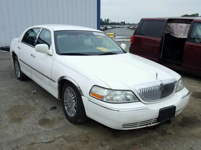 2LNHM82V59X601476 - 2009 LINCOLN TOWN CAR S WHITE photo 1