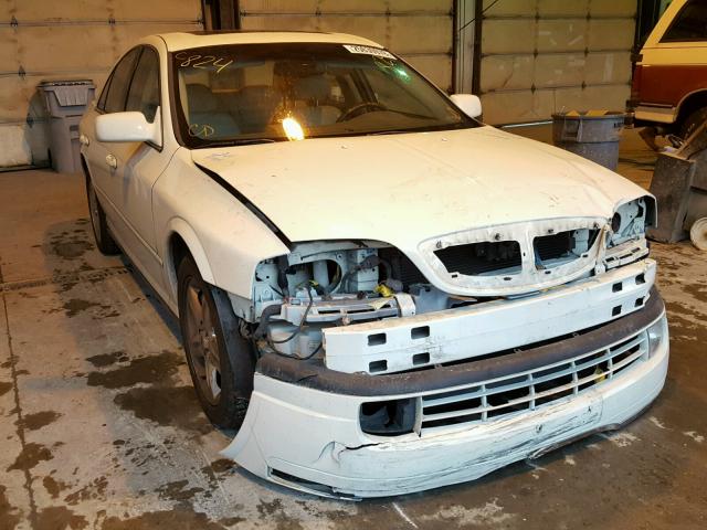 1LNHM87A42Y675533 - 2002 LINCOLN LS 白色 照片 1