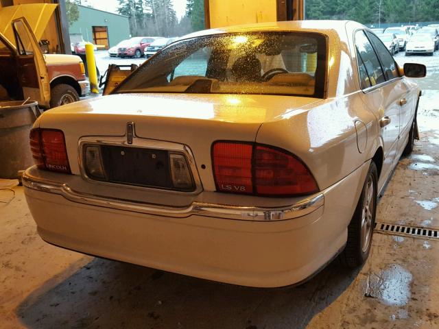 1LNHM87A42Y675533 - 2002 LINCOLN LS 白色 照片 4