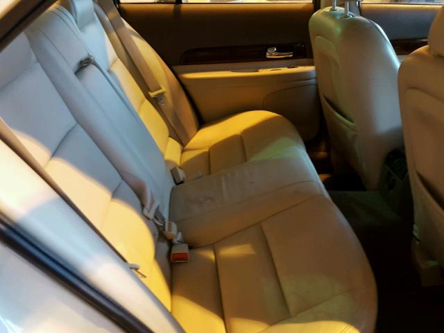 1LNHM87A42Y675533 - 2002 LINCOLN LS 白色 照片 6