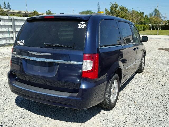 2C4RC1BG6DR630759 - 2013 CHRYSLER TOWN & COU BLUE photo 4