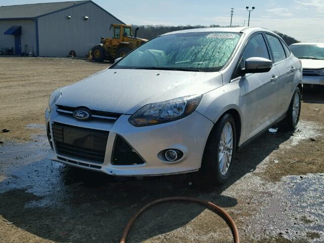 1FADP3J21EL116494 - 2014 FORD FOCUS TITA SILVER photo 2