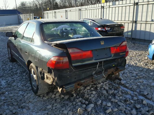 1HGCG1654XA048429 - 1999 HONDA ACCORD EX BLACK photo 3