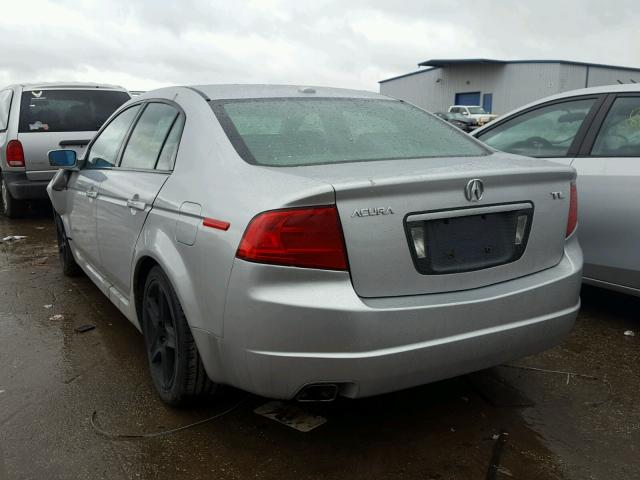 19UUA66204A013228 - 2004 ACURA TL SILVER photo 3