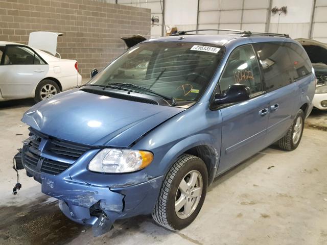 2D4GP44L57R204978 - 2007 DODGE GRAND CARA BLUE photo 2