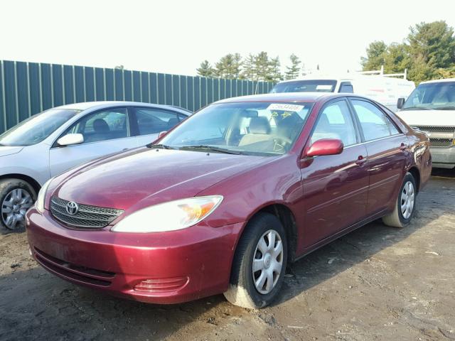 4T1BE32K84U310756 - 2004 TOYOTA CAMRY LE RED photo 2