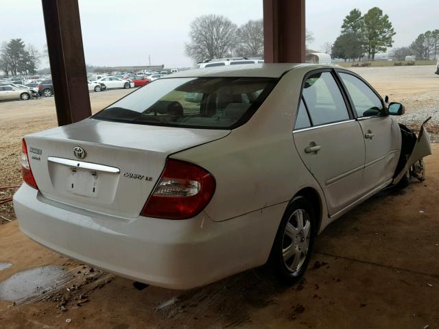 4T1BE32K62U054470 - 2002 TOYOTA CAMRY LE WHITE photo 4