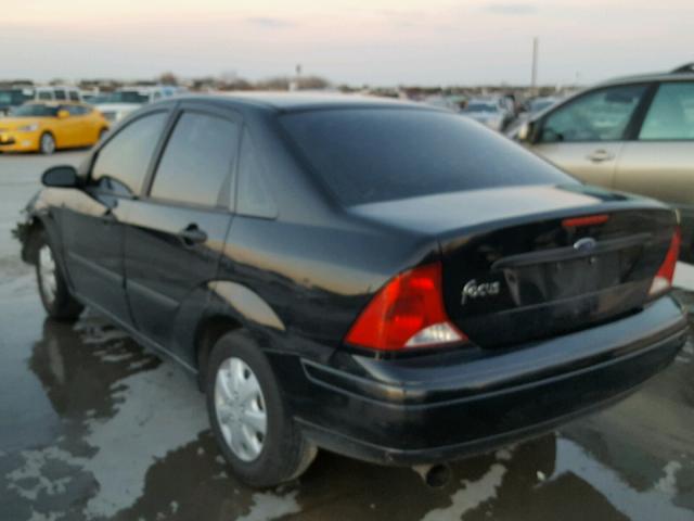 1FAFP33P03W254024 - 2003 FORD FOCUS LX BLACK photo 3