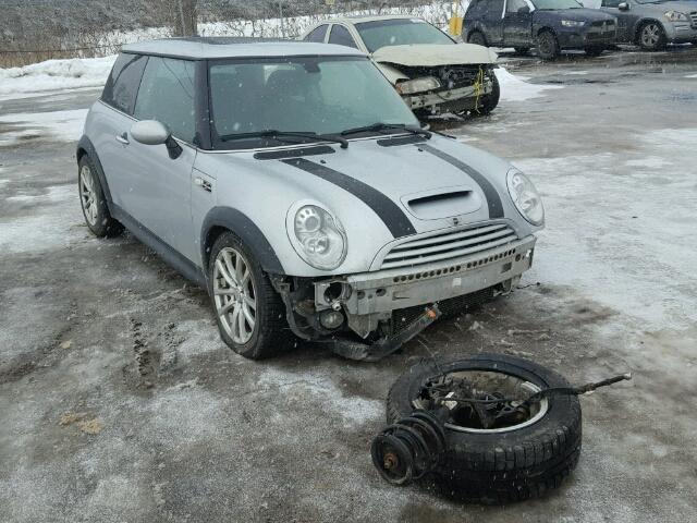 WMWRE335X6TG99758 - 2006 MINI COOPER S SILVER photo 1