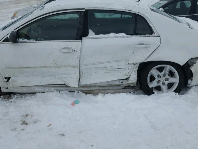 1G1ZB5EBXAF300113 - 2010 CHEVROLET MALIBU LS თეთრი ფოტო 9