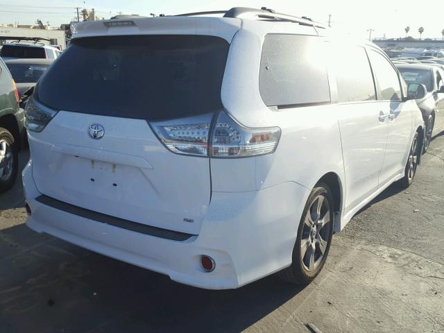 5TDXZ3DC6HS778550 - 2017 TOYOTA SIENNA SE WHITE photo 4