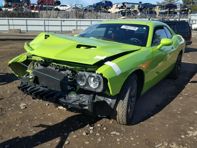 2C3CDZBT6FH704239 - 2015 DODGE CHALLENGER GREEN photo 2