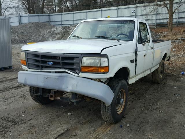 3FTHF26H4VMA11985 - 1997 FORD F250 WHITE photo 2