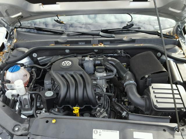 3VW2K7AJ8FM297508 - 2015 VOLKSWAGEN JETTA BASE ვერცხლისფერი ფოტო 7